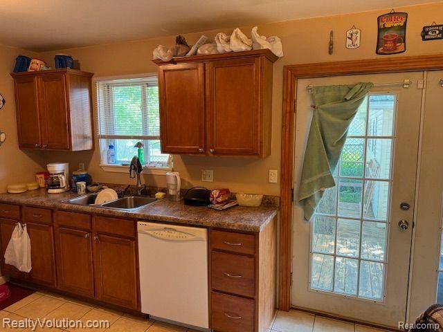 37 Maple Valley Street, Sandusky, MI 48471