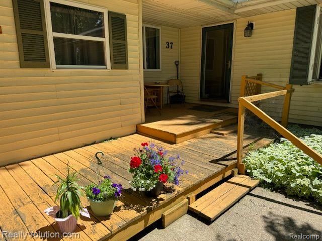 37 Maple Valley Street, Sandusky, MI 48471