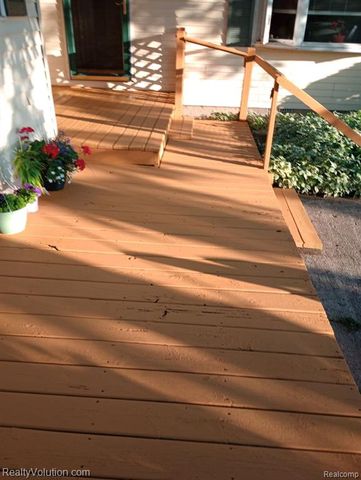 37 Maple Valley Street, Sandusky, MI 48471