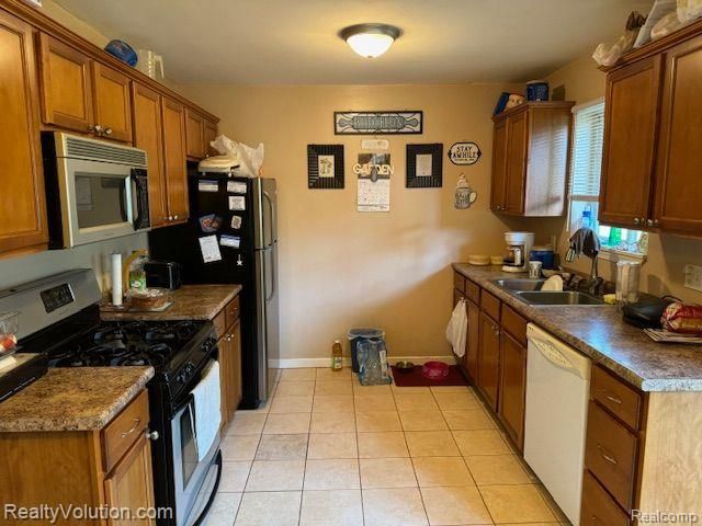 37 Maple Valley Street, Sandusky, MI 48471