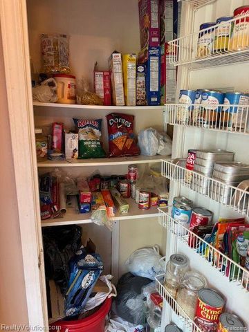 37 Maple Valley Street, Sandusky, MI 48471