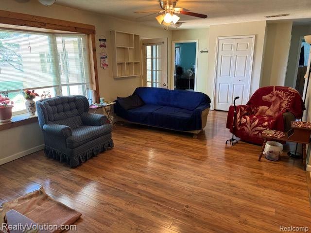 37 Maple Valley Street, Sandusky, MI 48471