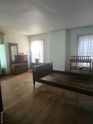 862 Chicago Blvd,, Detroit, MI 48202