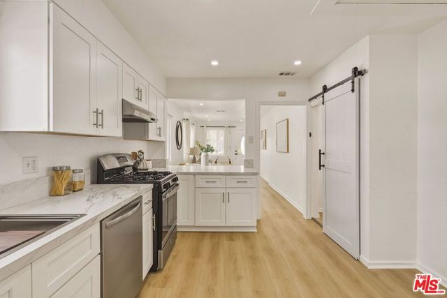 530 E 2nd Avenue, La Habra, CA 90631