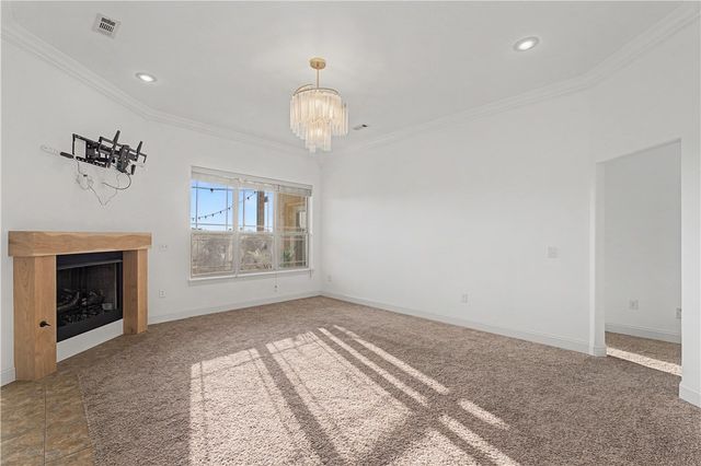 5701 S 66th Street, Cave Springs, AR 72718