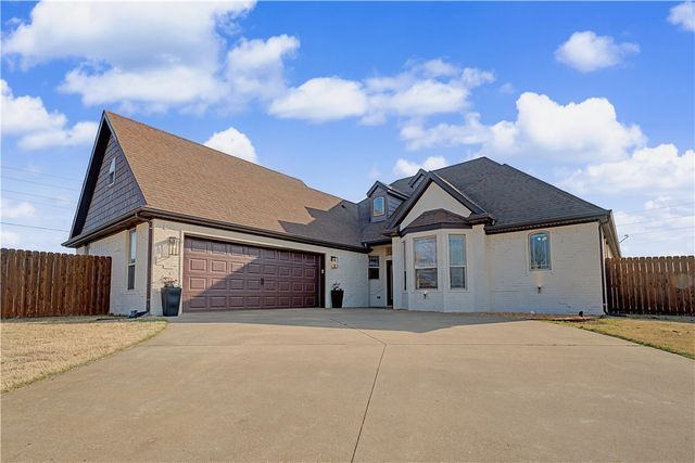 5701 S 66th Street, Cave Springs, AR 72718