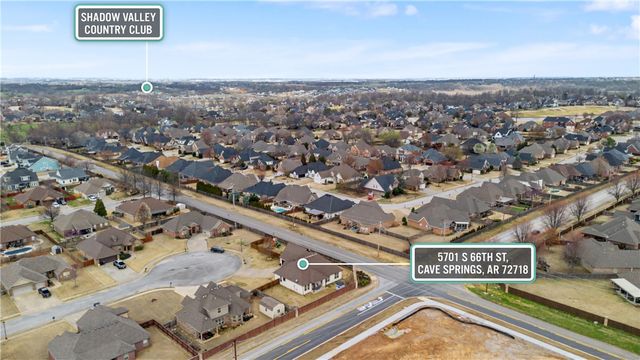 5701 S 66th Street, Cave Springs, AR 72718