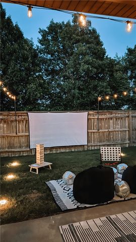 5701 S 66th Street, Cave Springs, AR 72718