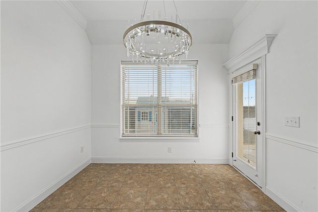 5701 S 66th Street, Cave Springs, AR 72718