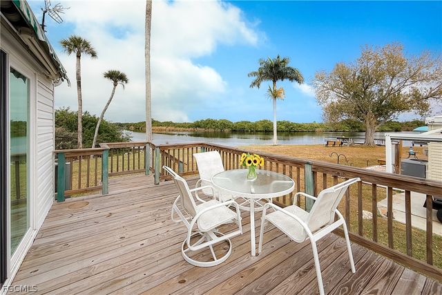 8320 Riverside DR 94, Punta Gorda, FL 33982