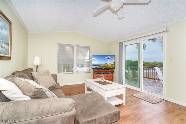 8320 Riverside DR 94, Punta Gorda, FL 33982