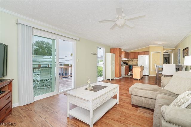 8320 Riverside DR 94, Punta Gorda, FL 33982