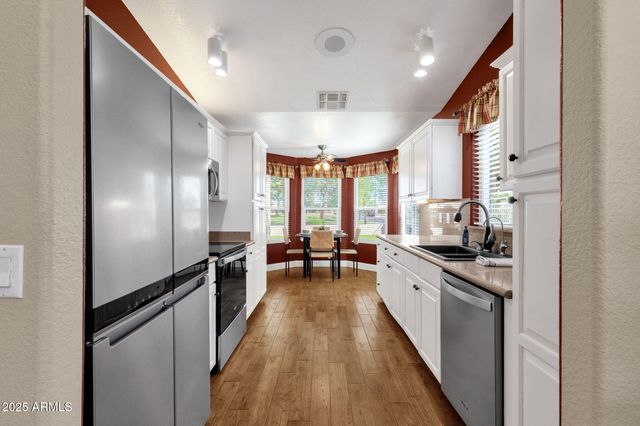 19491 N 88TH Avenue, Peoria, AZ 85382