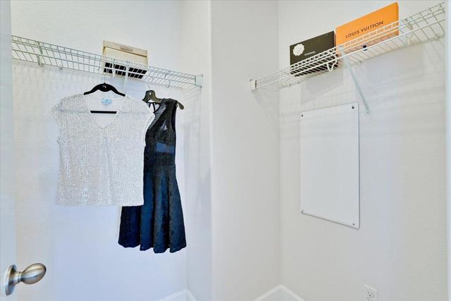 2061 Colony Street, Mountain View, CA 94043