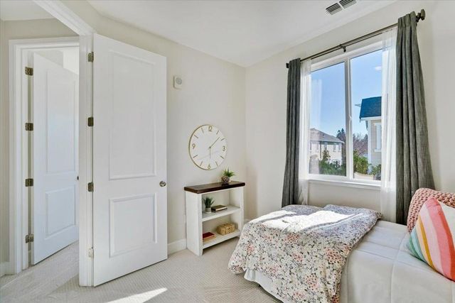 2061 Colony Street, Mountain View, CA 94043