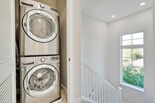 2061 Colony Street, Mountain View, CA 94043