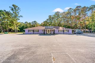 10067 Beach Drive SW, Calabash, NC 28467