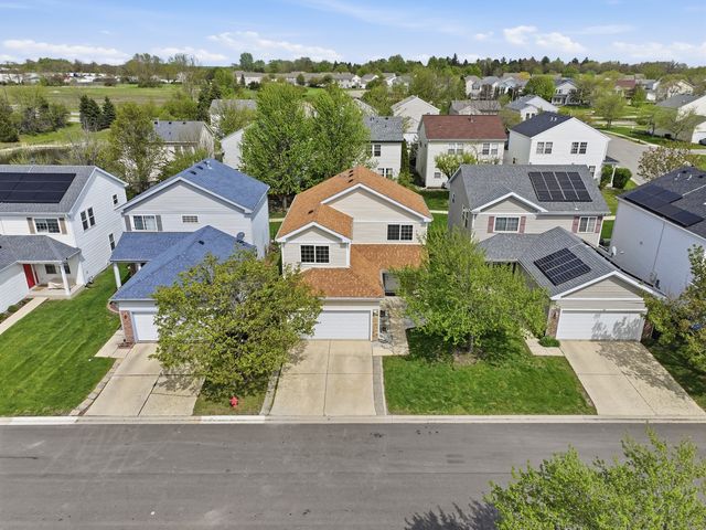 36 Bridgeview Drive, Oswego, IL 60543