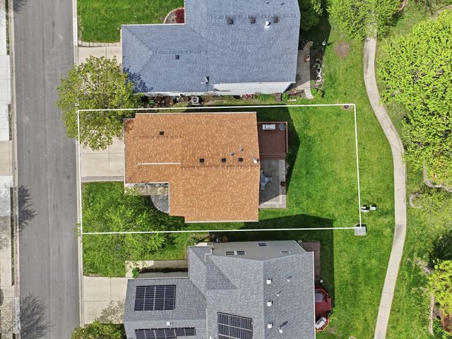 36 Bridgeview Drive, Oswego, IL 60543