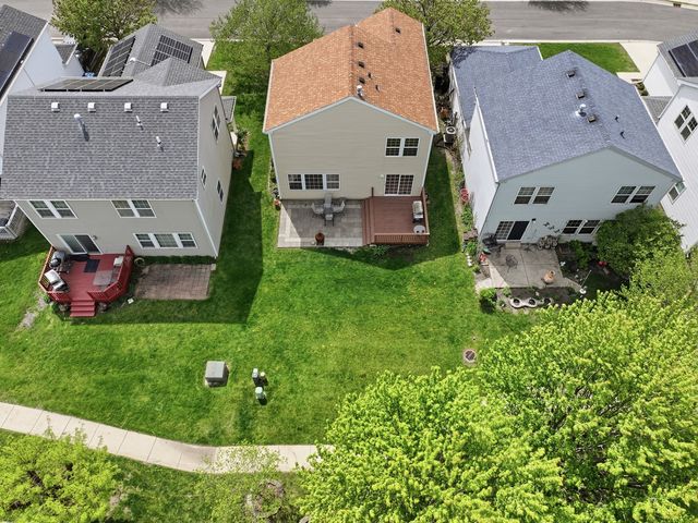 36 Bridgeview Drive, Oswego, IL 60543