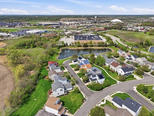 36 Bridgeview Drive, Oswego, IL 60543