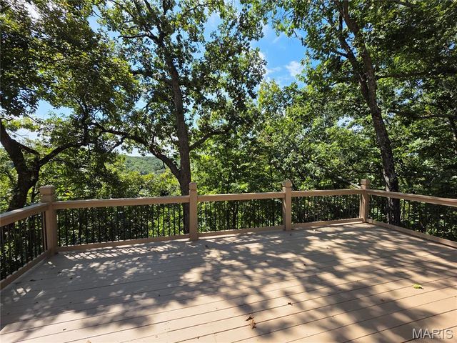19 Greenview Drive, Defiance, MO 63341