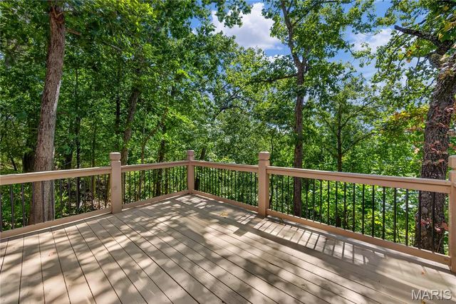 19 Greenview Drive, Defiance, MO 63341