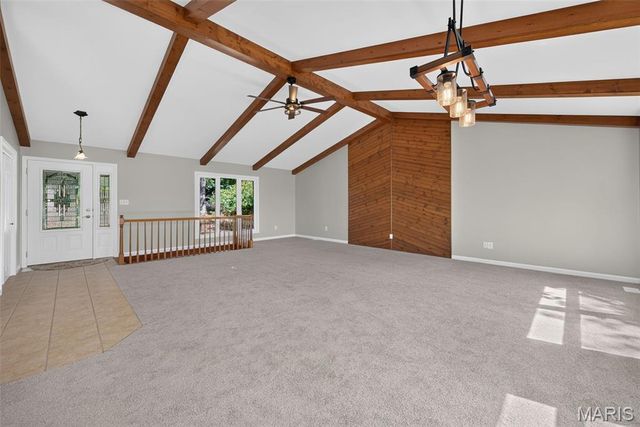 19 Greenview Drive, Defiance, MO 63341