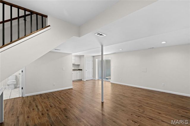 51 E Homefield Point Court, O'fallon, MO 63366