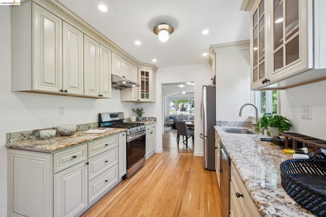 1329 Everett St, El Cerrito, CA 94530