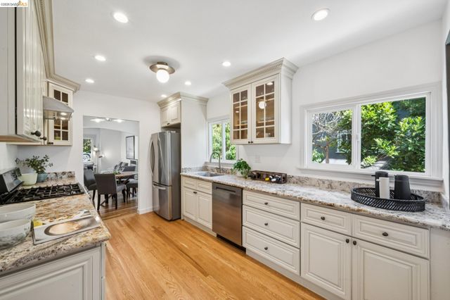 1329 Everett St, El Cerrito, CA 94530