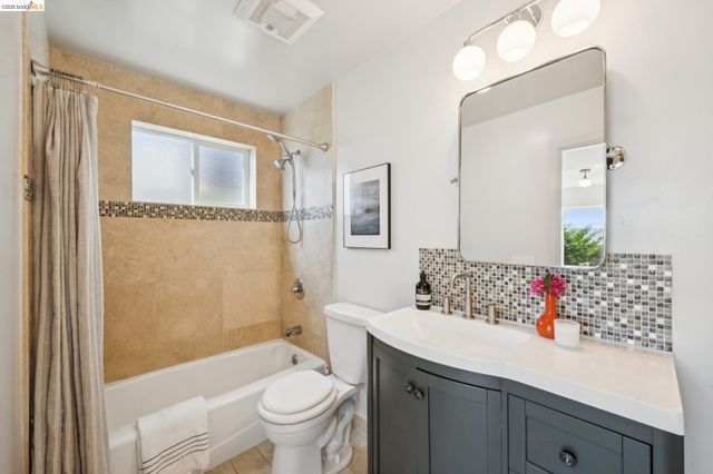 1329 Everett St, El Cerrito, CA 94530