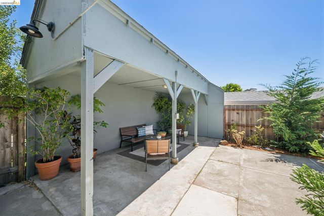 1329 Everett St, El Cerrito, CA 94530