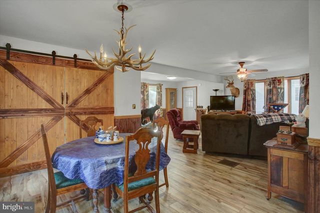 760-B BUCHANAN VALLEY RD, Orrtanna, PA 17353
