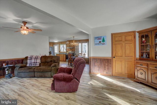 760-B BUCHANAN VALLEY RD, Orrtanna, PA 17353