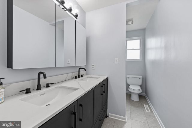 8606 HICKORY THICKET PL, Baltimore, MD 21236