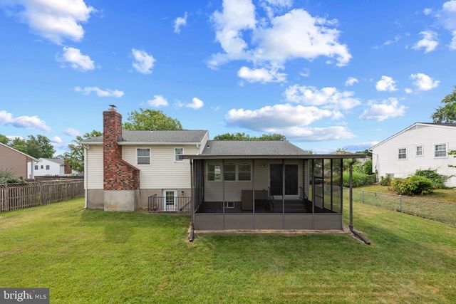 8606 HICKORY THICKET PL, Baltimore, MD 21236