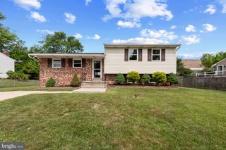 8606 HICKORY THICKET PL, Baltimore, MD 21236