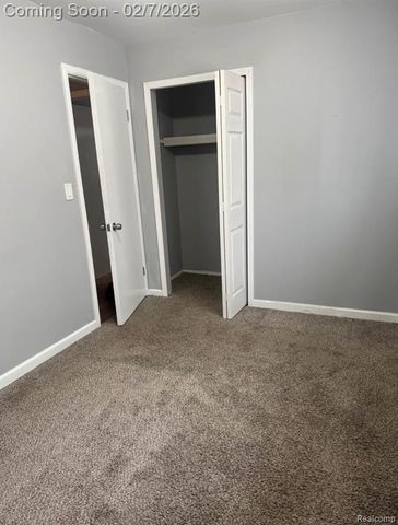 6719 Westwood Street, Detroit, MI 48228