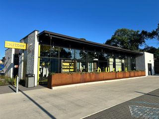 2200 11 Mile Road, Berkley, MI 48072