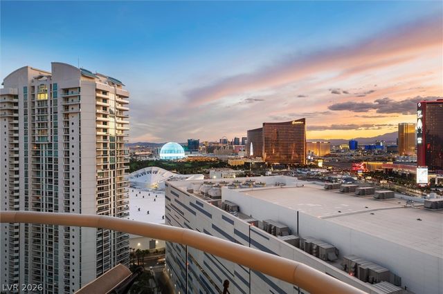 2747 Paradise Road PH 3002, Las Vegas, NV 89109