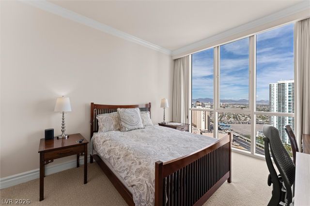 2747 Paradise Road PH 3002, Las Vegas, NV 89109