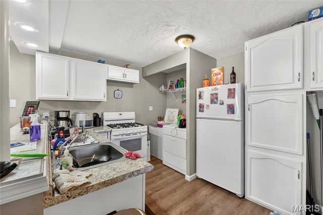 512 Belvedere Drive, Belleville, IL 62223