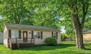 512 Belvedere Drive, Belleville, IL 62223