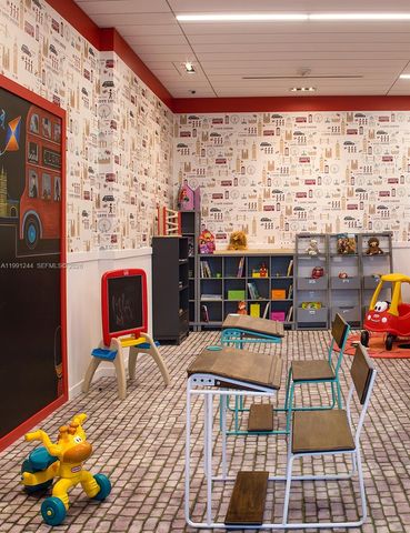 1080 Brickell Ave 205, Miami, FL 33131