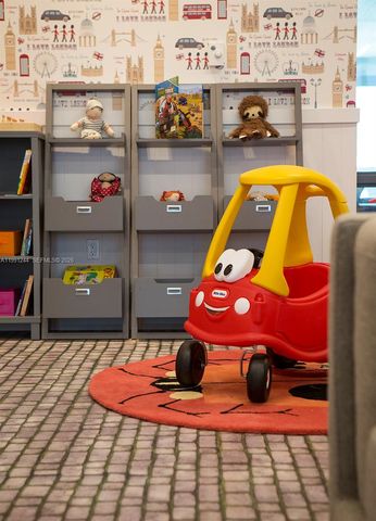 1080 Brickell Ave 205, Miami, FL 33131