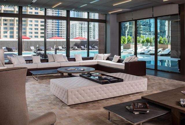 1080 Brickell Ave 205, Miami, FL 33131