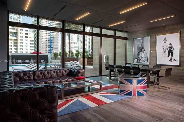 1080 Brickell Ave 205, Miami, FL 33131