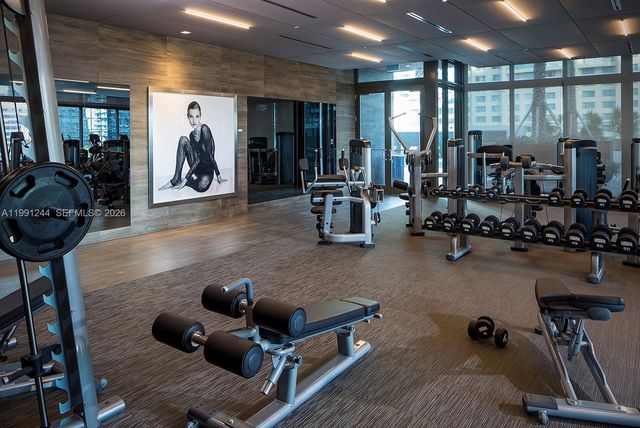 1080 Brickell Ave 205, Miami, FL 33131