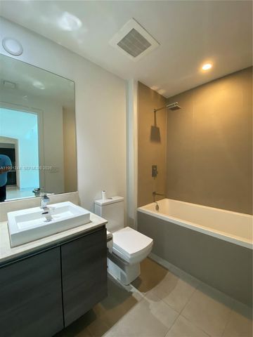 1080 Brickell Ave 205, Miami, FL 33131